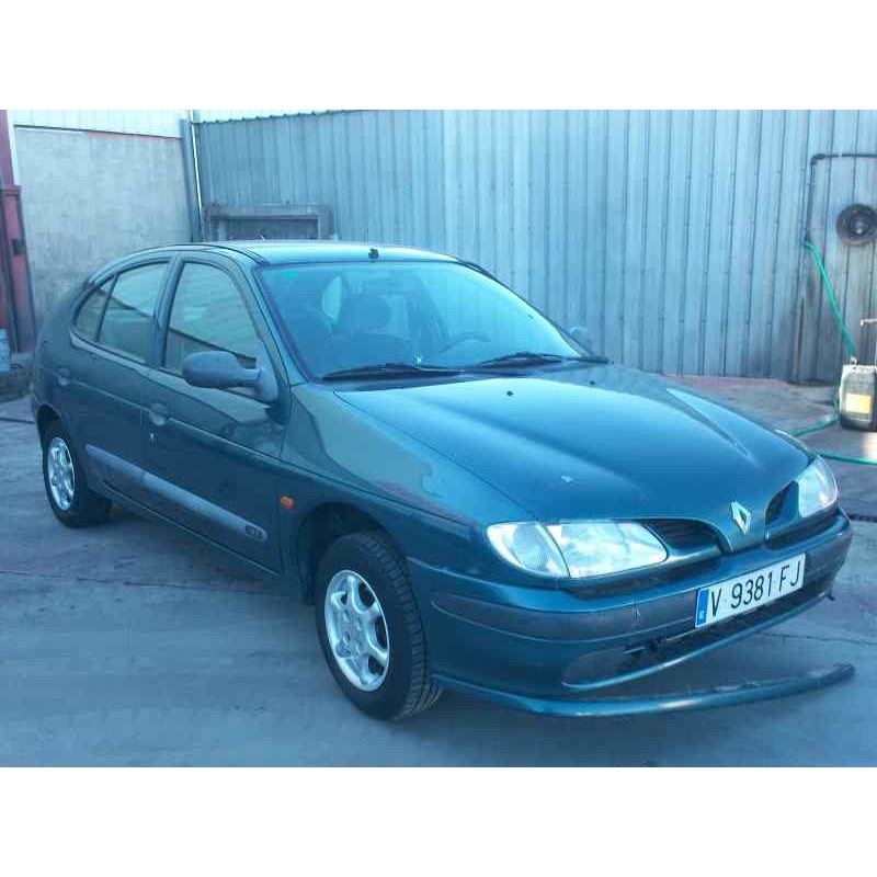 renault megane i berlina hatchback (ba0) del año 1996