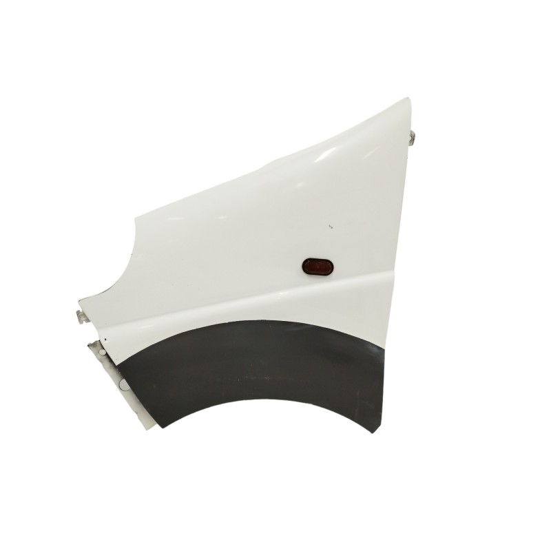 Recambio de aleta delantera izquierda para renault trafic caja cerrada (ab 4.01) 1.9 diesel referencia OEM IAM   