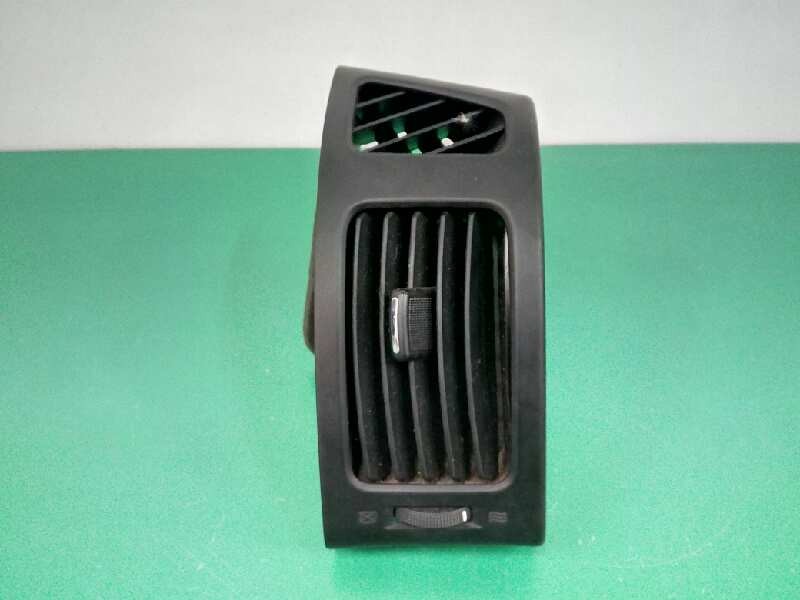 Recambio de rejilla aireadora para hyundai i30 1.4 cat referencia OEM IAM 974902R000 LADO DERECHO Recambio de rejilla aireadora para hyundai i30 1.4 cat referencia OEM IAM 974902R000 LADO DERECHO