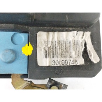 Recambio de cerradura puerta delantera izquierda para volvo s60 berlina 2.4 diesel cat referencia OEM IAM 30699746  