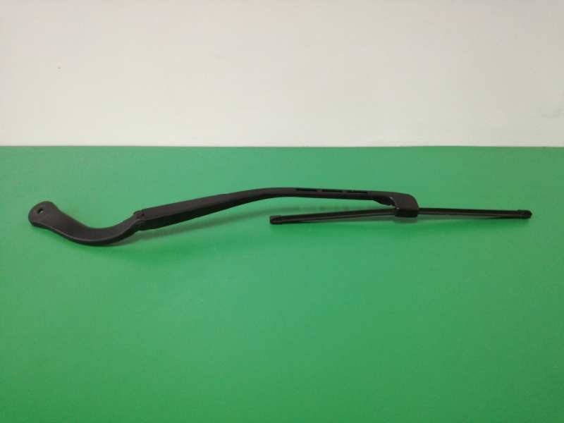 Recambio de brazo limpia delantero derecho para bmw serie 3 berlina (e90) 335d referencia OEM IAM   
