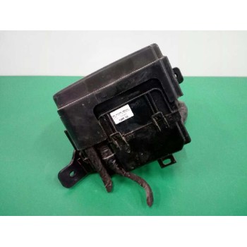 CAJA RELES / FUSIBLES 912052R330 
