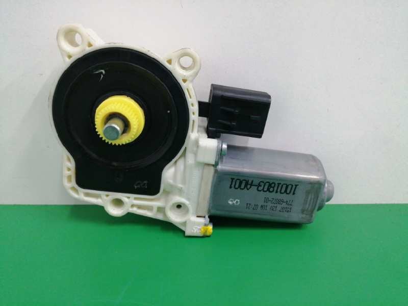 Recambio de motor elevalunas delantero derecho para dodge nitro 2.8 crd referencia OEM IAM 1001803A001  7746807201