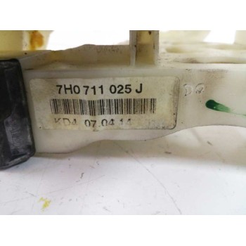 Recambio de palanca cambio para volkswagen t5 transporter (7e) 2.0 tdi referencia OEM IAM 7H0711025J  