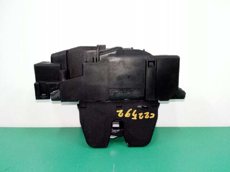 Recambio de cerradura maletero / porton para citroën c3 1.2 12v vti referencia OEM IAM 9816195380 Recambio de cerradura maletero / porton para citroën c3 1.2 12v vti referencia OEM IAM 9816195380