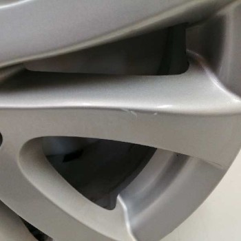 Recambio de llanta para renault latitude (l70_) 2.0 dci 150 (l70h) referencia OEM IAM 403000095R 7JX17CH5 ET47 