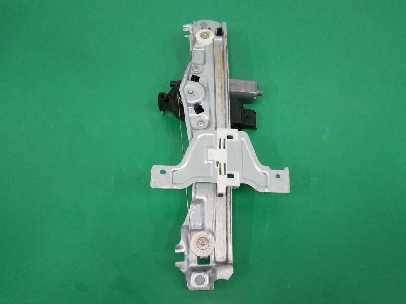 Recambio de elevalunas trasero izquierdo para citroën c3 1.2 12v vti referencia OEM IAM 9813093080  