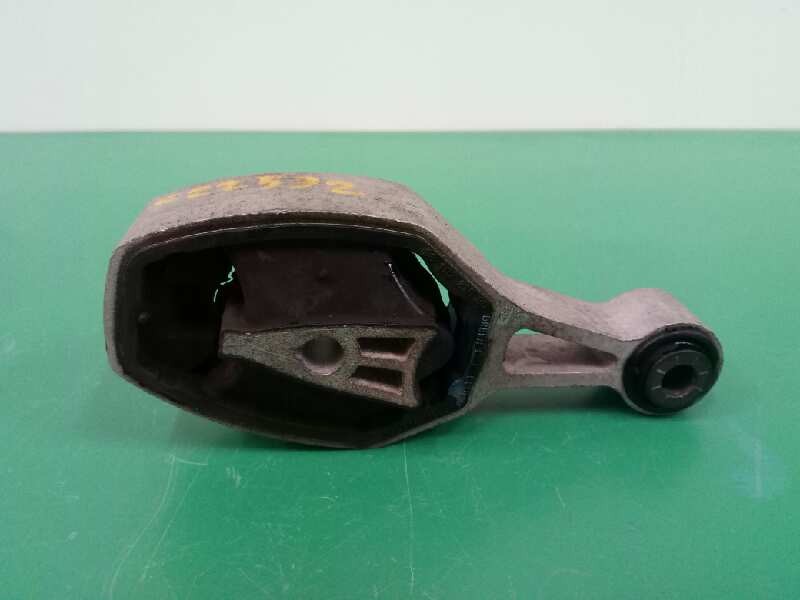Recambio de soporte motor trasero para citroën c3 1.2 12v vti referencia OEM IAM 9810221880  
