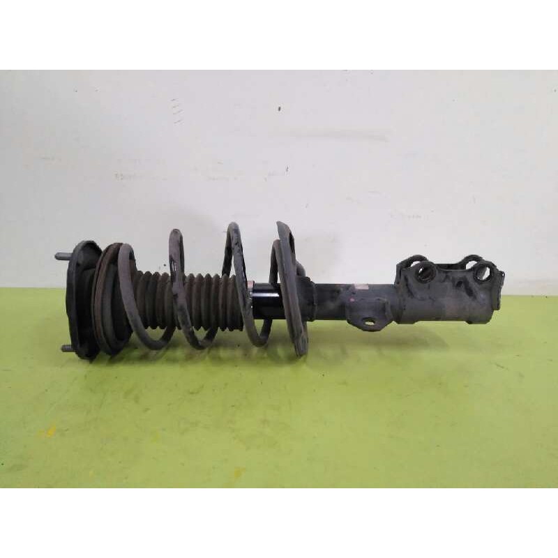 Recambio de amortiguador delantero izquierdo para toyota auris active referencia OEM IAM   