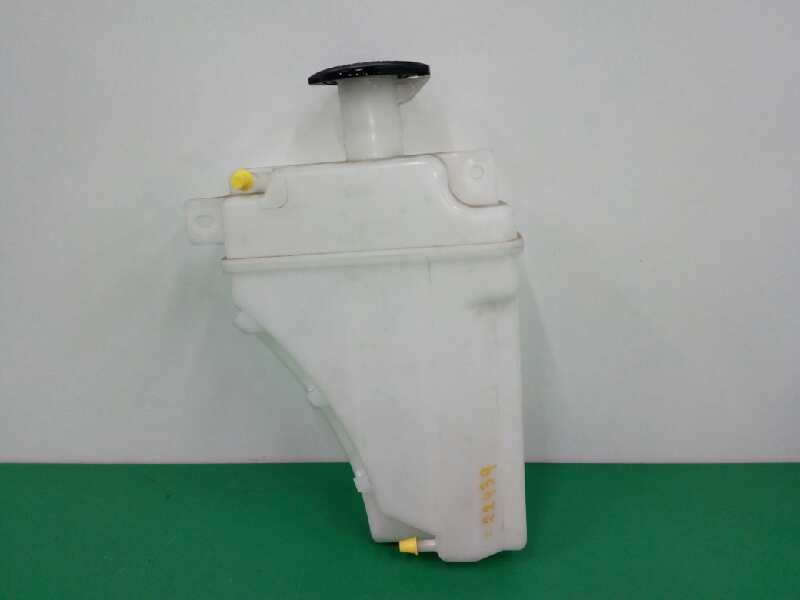 Recambio de deposito expansion para hyundai h350 kasten 2.5 crdi cat referencia OEM IAM 2536059000 Recambio de deposito expansion para hyundai h350 kasten 2.5 crdi cat referencia OEM IAM 2536059000