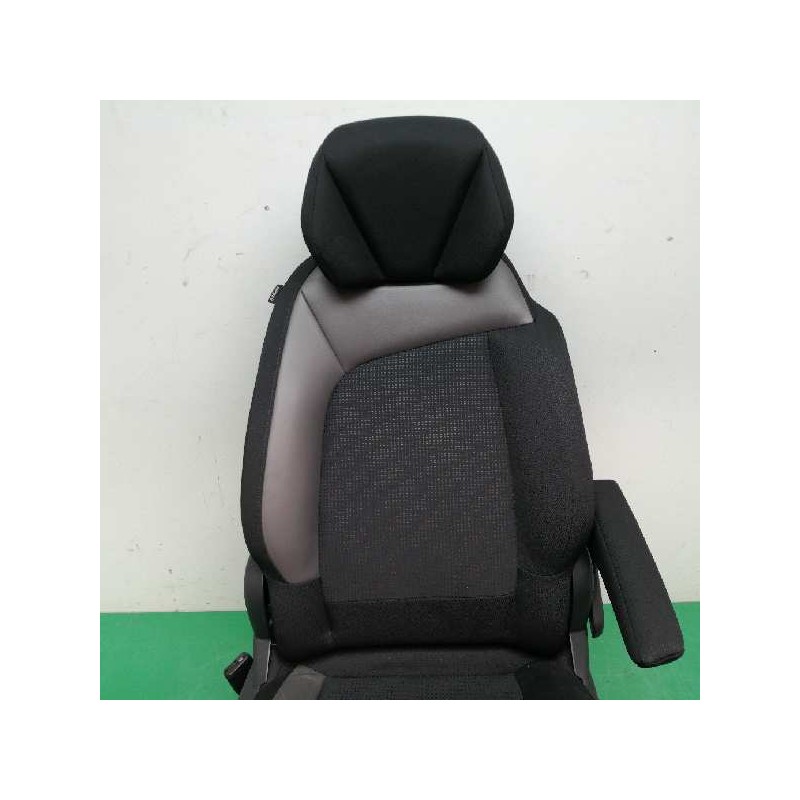 ASIENTO DELANTERO DERECHO