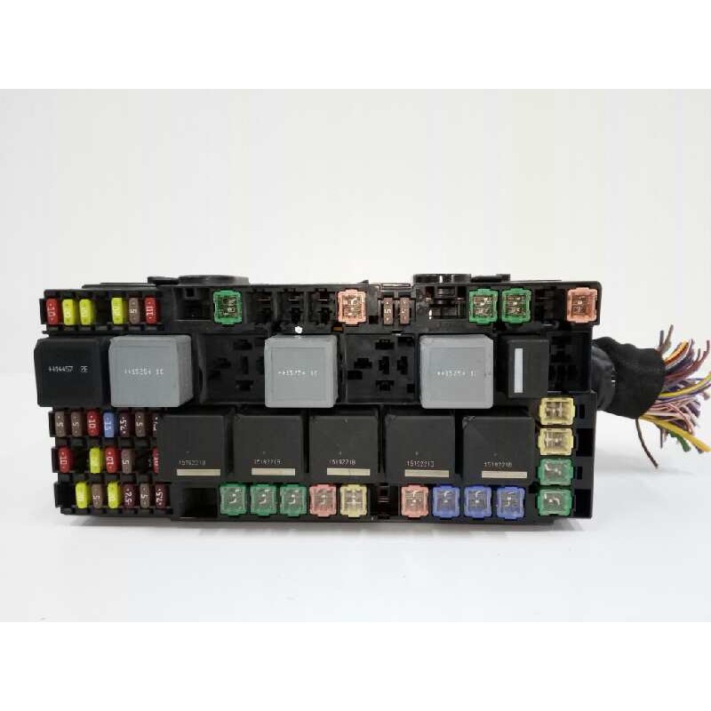 Recambio de caja reles / fusibles para ford transit kombi (ttg) 2.2 tdci cat referencia OEM IAM BK3T14401BMC  