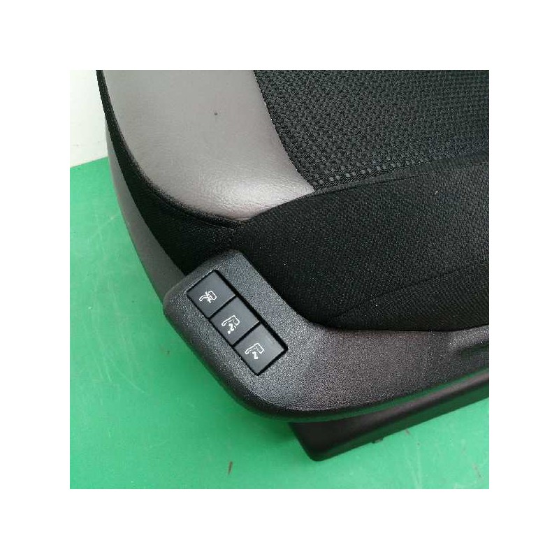 ASIENTO DELANTERO DERECHO