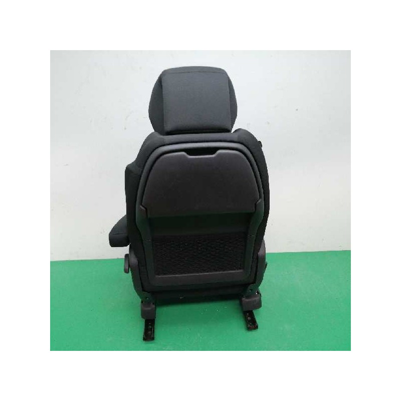 ASIENTO DELANTERO DERECHO