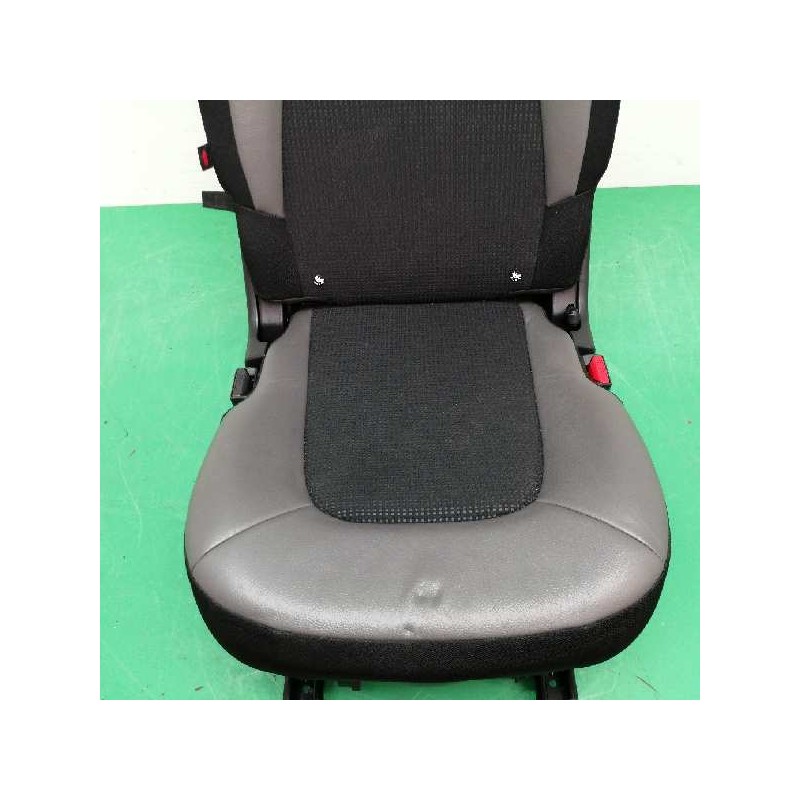 ASIENTO TRASERO MEDIO