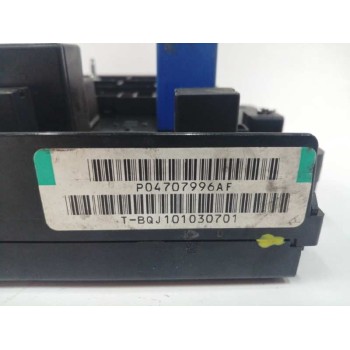 Recambio de caja reles / fusibles para chrysler voyager (gs) 2.5 turbodiesel referencia OEM IAM P04707996AF  