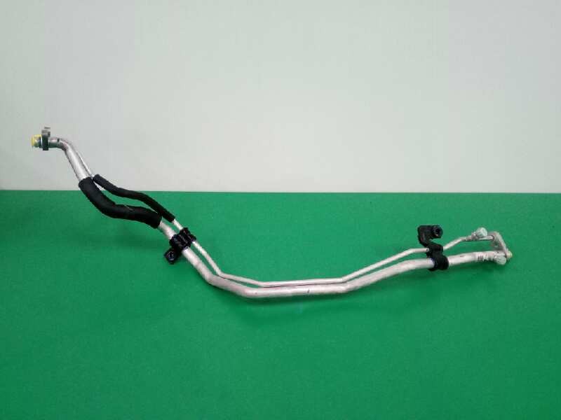 Recambio de tubos aire acondicionado para hyundai h350 kasten 2.5 crdi cat referencia OEM IAM 9922059000 Recambio de tubos aire acondicionado para hyundai h350 kasten 2.5 crdi cat referencia OEM IAM 9922059000