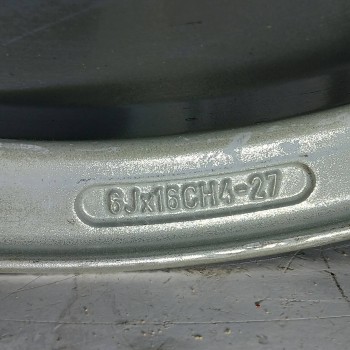 Recambio de llanta para citroën c3 1.6 16v hdi referencia OEM IAM GUEPARD J6X16CH427 4H 4X110