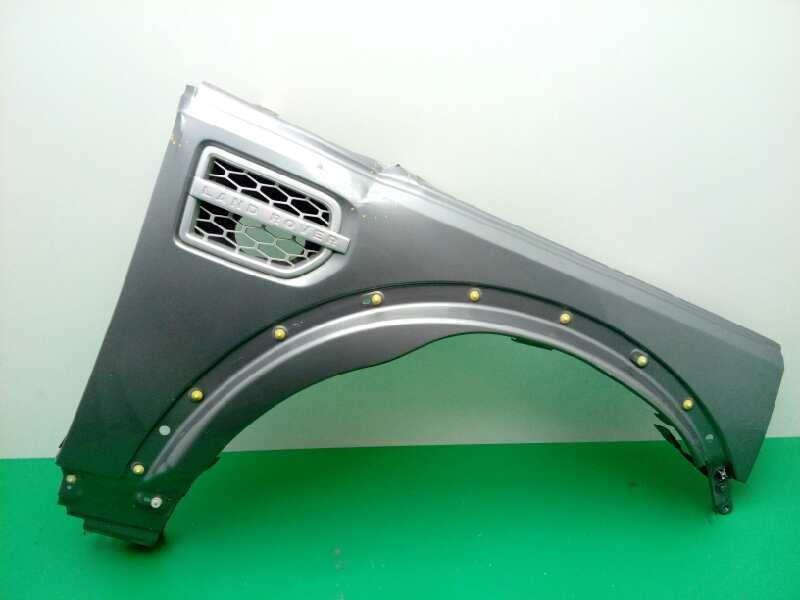 Recambio de aleta delantera derecha para land rover discovery 4 tdv6 se referencia OEM IAM LR056239 GOLPEADA Recambio de aleta delantera derecha para land rover discovery 4 tdv6 se referencia OEM IAM LR056239 GOLPEADA