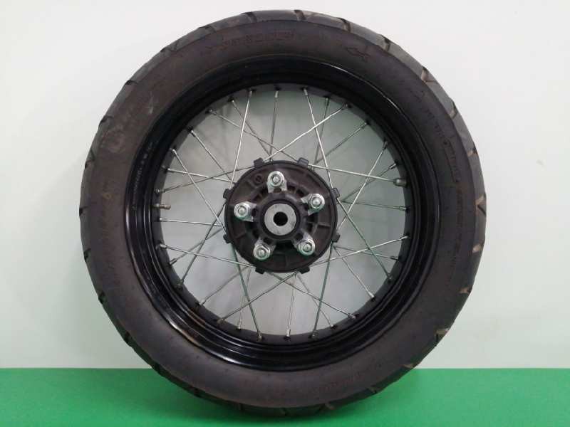 Recambio de rueda trasera para honda africa twin africa twin referencia OEM IAM 42650MJPG60 15070R18MC70H 42650-MJP-G60 Recambio de rueda trasera para honda africa twin africa twin referencia OEM IAM 42650MJPG60 15070R18MC70H 42650-MJP-G60
