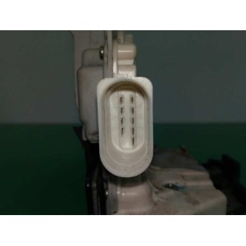 Recambio de cerradura puerta delantera izquierda para audi a4 berlina (8e) 2.0 tdi 16v (103kw) referencia OEM IAM 8E1837015AA  