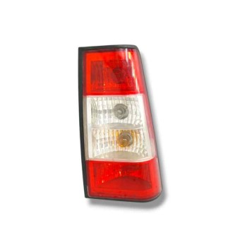 PILOTO TRASERO DERECHO 84170202 