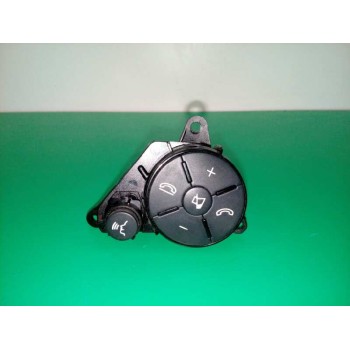 MANDO VOLANTE A2048210051 LADO DERECHO 