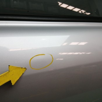 Recambio de puerta trasera izquierda para kia sportage 2.0 crdi referencia OEM IAM  OBSERVAR FOTOS 