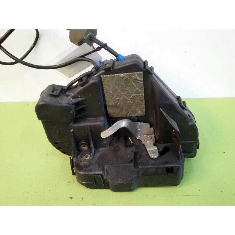 CERRADURA PUERTA TRASERA IZQUIERDA