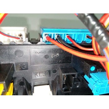 Recambio de caja reles / fusibles para mercedes-benz clase c (w204) familiar 250 t cdi blueefficiency (204.203) referencia OEM I