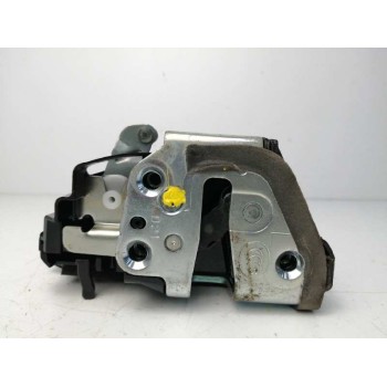 Recambio de cerradura puerta trasera izquierda para toyota rav 4 2.2 d-4d cat referencia OEM IAM   