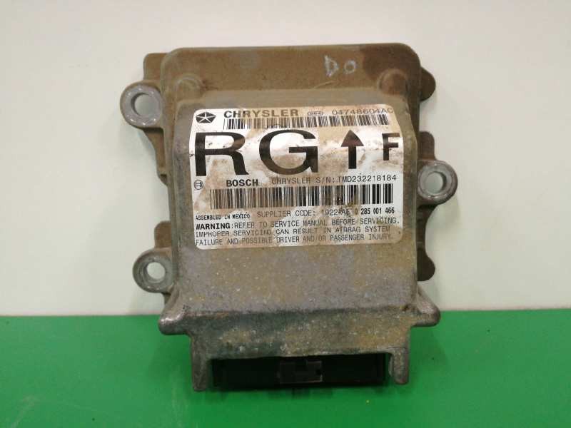 Recambio de centralita airbag para chrysler voyager (rg) 2.5 crd se referencia OEM IAM 04748604AC  