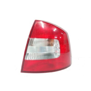 PILOTO TRASERO DERECHO 1Z5945096B 