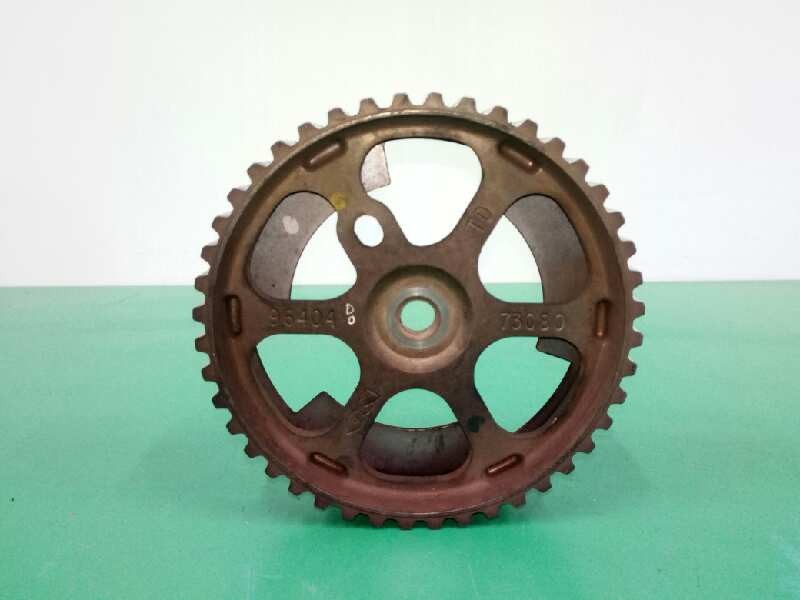 Recambio de polea arbol levas para citroën c3 1.4 hdi premier referencia OEM IAM 9640473080  