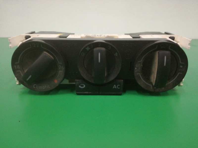Recambio de mando calefaccion / aire acondicionado para volkswagen polo (9n1) trendline referencia OEM IAM 6Q0820045E  