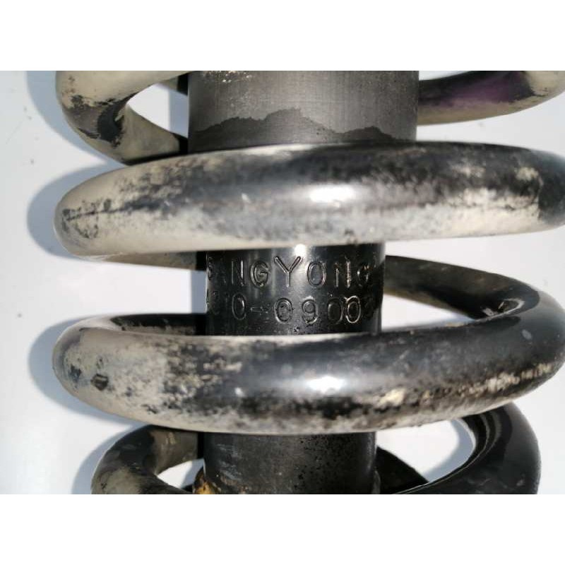 AMORTIGUADOR DELANTERO DERECHO