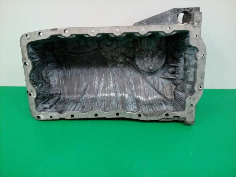 Recambio de carter para ford galaxy (vy) ghia referencia OEM IAM 038103603B  
