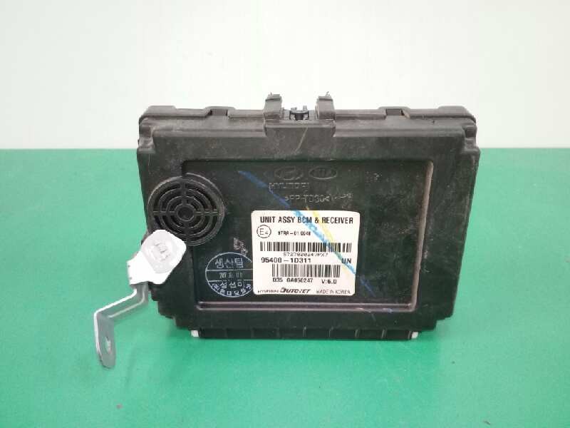 Recambio de modulo electronico para kia carens (un) active referencia OEM IAM 954001D311  