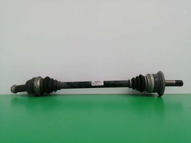Recambio de transmision trasera izquierda para bmw serie 5 lim. (f10) 2.0 16v turbodiesel referencia OEM IAM 33207581027  