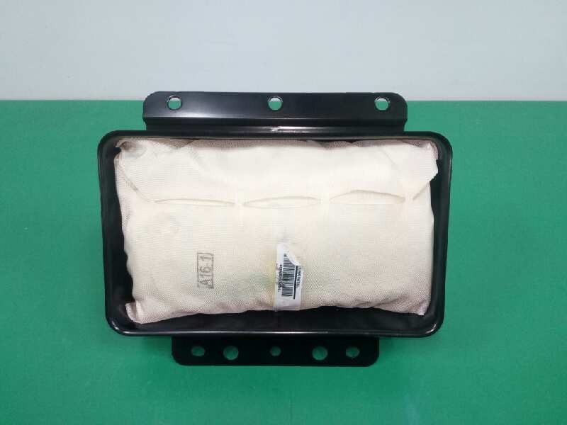 Recambio de airbag delantero derecho para ssangyong rodius xdi referencia OEM IAM 8621021000  