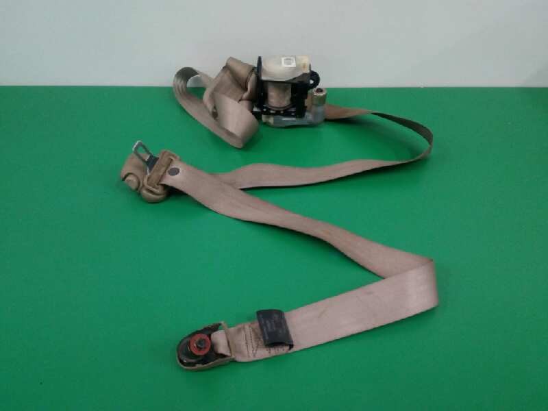 Recambio de cinturon seguridad delantero derecho para ssangyong rodius xdi referencia OEM IAM 7462221000  