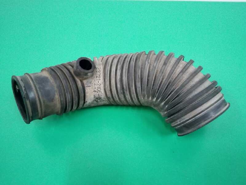 Recambio de tubo presion turbocompresor para ssangyong rodius xdi referencia OEM IAM 2372121050  