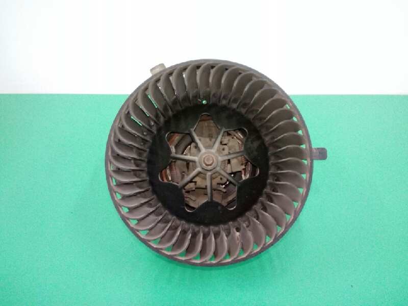 Recambio de motor calefaccion para volkswagen passat berlina (3c2) advance referencia OEM IAM 3C1820015E Recambio de motor calefaccion para volkswagen passat berlina (3c2) advance referencia OEM IAM 3C1820015E