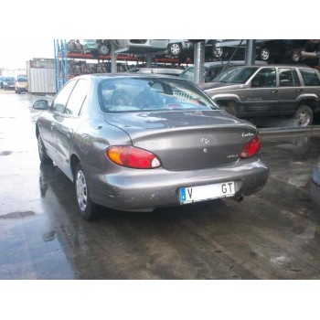 hyundai lantra berlina (rd) del año 1999
