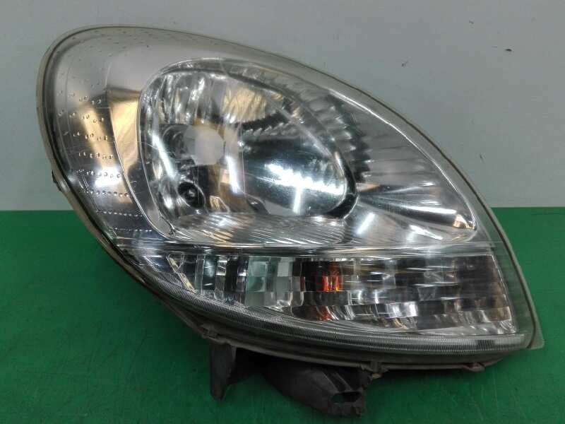 Recambio de faro derecho para renault kangoo (f/kc0) privilege referencia OEM IAM 8200236591  