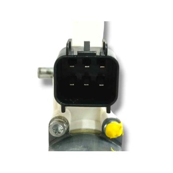 Recambio de motor elevalunas delantero derecho para jaguar f-pace (x761) 2.0 td4 awd referencia OEM IAM C39789101  