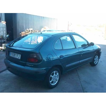 renault megane i berlina hatchback (ba0) del año 1996