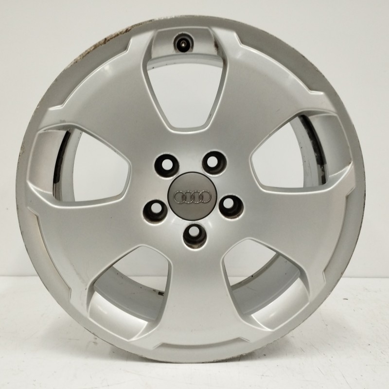Recambio de llanta para audi a3 (8p1) 2.0 tdi 16v referencia OEM IAM 8P0601025C 7,5JX17H2ET56 5H 5X115