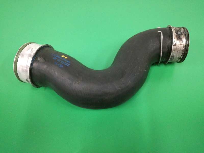 Recambio de tubo presion turbocompresor para volkswagen passat berlina (3c2) advance referencia OEM IAM 1K0145832E Recambio de tubo presion turbocompresor para volkswagen passat berlina (3c2) advance referencia OEM IAM 1K0145832E