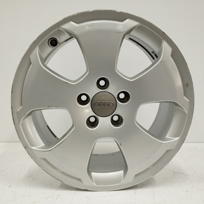 Recambio de llanta para audi a3 (8p1) 2.0 tdi 16v referencia OEM IAM 8P0601025C 7,5JX17H2ET56 5H 5X115